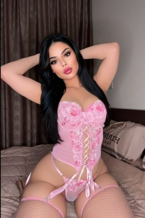 Dina ❤️